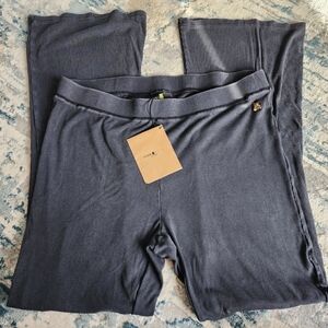 Teddy Fresh Ribbed Flare Legging Size XL